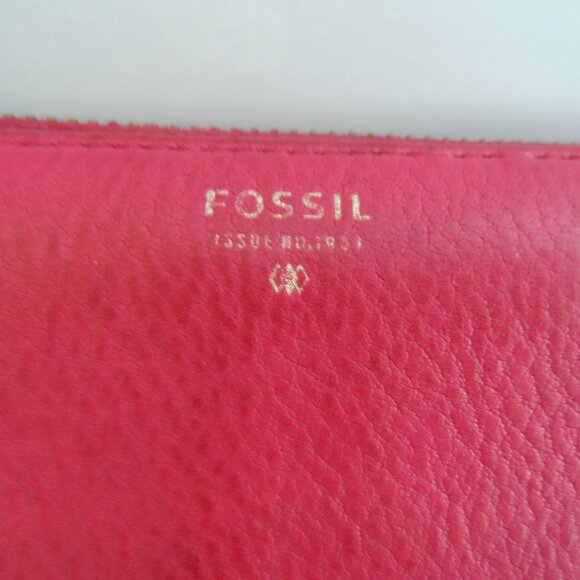 Fossil - Genuine Leather - Picture 1 of 15